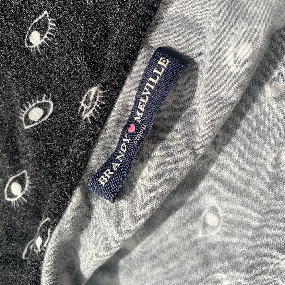 Brandy Melville halter top - Picture 1 of 3